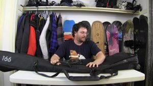 How to pack a Snowboard Bag with Gear